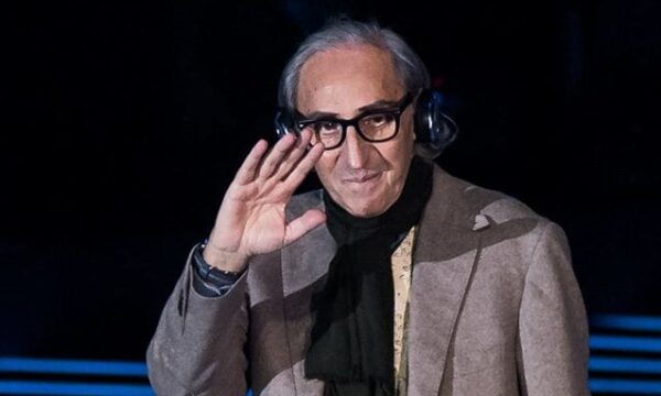 Addio a Franco Battiato, si spegne il “maestro” della musica italiana a soli  76 anni